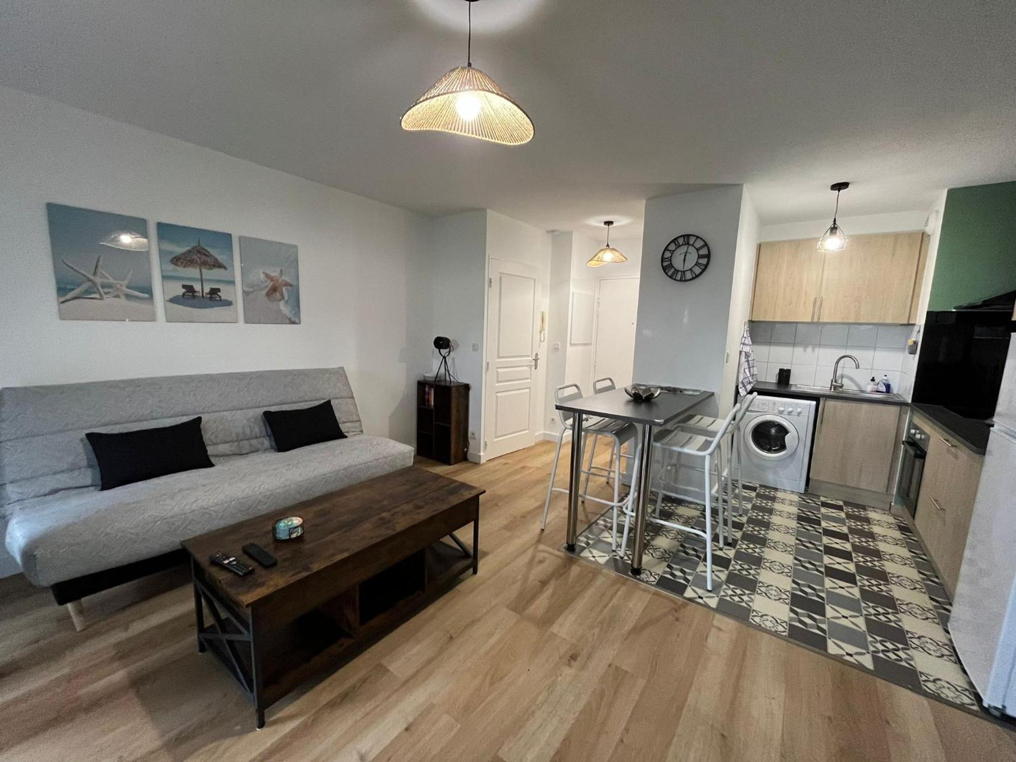 Appartement Avec Jardin A Rochefort Εξωτερικό φωτογραφία